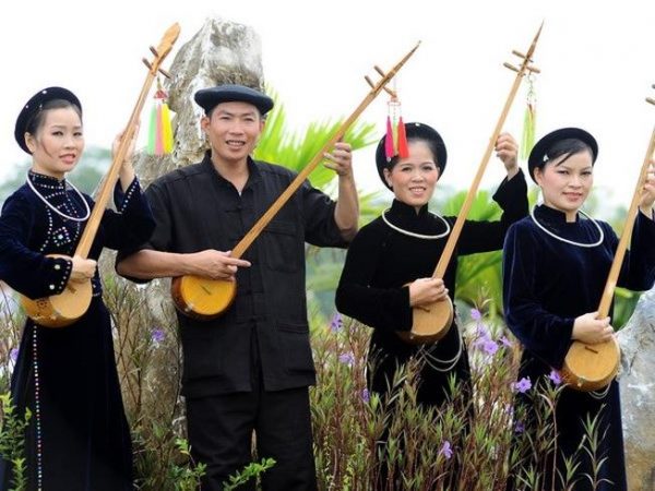 Trang phục truyền thống của các dân tộc Việt Nam